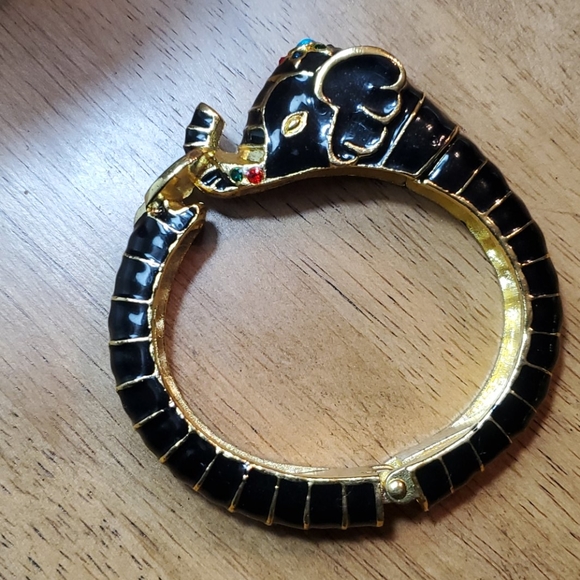 Kenneth Jay Lane Jewelry - ‼️Vintage‼Kenneth J. Lane Elephant bracelet